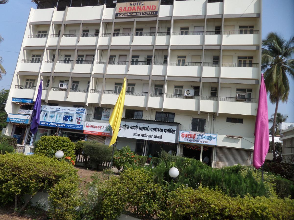 Hotel Sadanand Sāngli Dış mekan fotoğraf