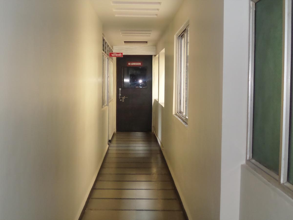 Hotel Sadanand Sāngli Dış mekan fotoğraf