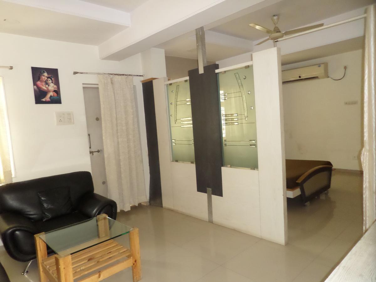 Hotel Sadanand Sāngli Dış mekan fotoğraf